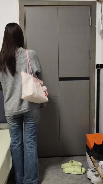 广州打工人|二月份上班14天发3000,扣完五险一金后,我沉默了#创作者中心 #十亿流量扶持计划 #社保 #发工资 #打工人