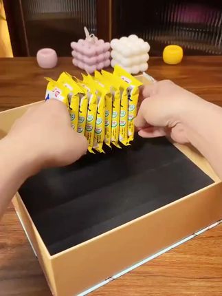 盼盼梅尼耶干蛋糕又又出新口味啦,奶香奶香的酥酥脆脆好好吃呀! #盼盼梅尼耶干蛋糕#零食推荐