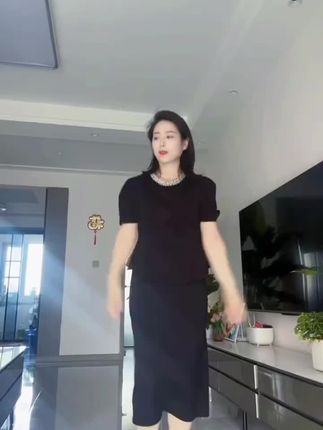 大码假两件连衣裙春秋女2025年新款显瘦正式场合面试裙子A字裙子