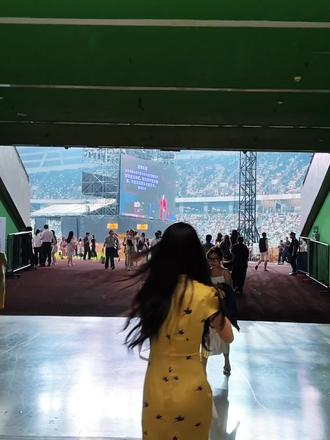 #演唱会是一个巨大的乌托邦 #毛不易 #演唱会 26年了!是时候开演唱会了吧!