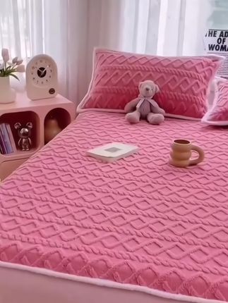 #床上用品 #牛奶绒床笠 #牛奶绒三件套 #加厚保暖