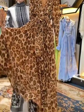 5463#法式轻奢高级感重工排褶复古豹纹高腰显瘦大摆连衣裙