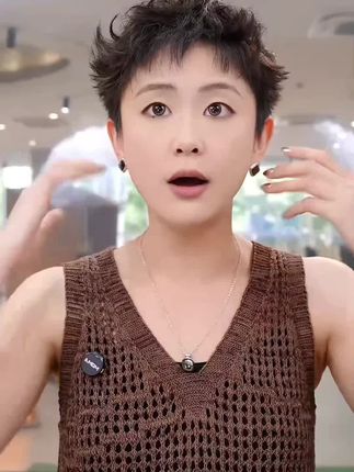 #时尚气质穿搭