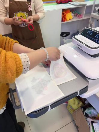 #拼豆烫画机 拼豆党集合!全自动烫画机buff叠满,烫速效率拉满+成品颜值拉满,手作快乐一键拿捏,速来打卡~#抖音送流量 #手作拼豆 #偃师同城