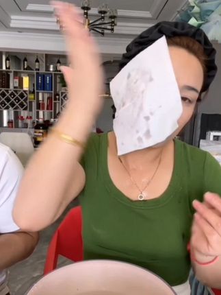 【防水.不脱妆+持妆12小时.粉底液】控油遮瑕防汗不卡粉不沾口罩#粉底液推荐 #控油遮瑕粉底液 #防水防汗不脱妆 #持妆不假面 #持久底妆