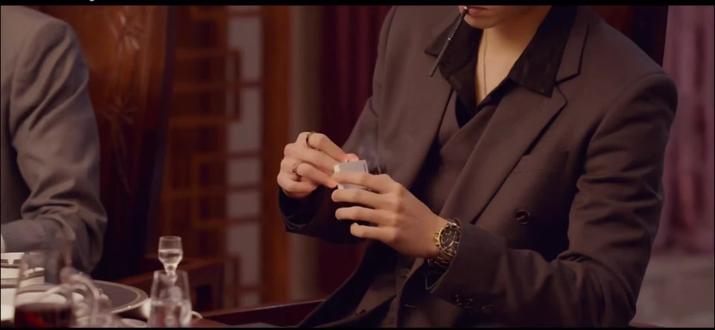 #四面佛 游主任 樊总给的胭脂味道烟好抽嘛