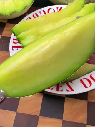 #网纹瓜 #网纹瓜种植 #网纹瓜哈密瓜 #网纹瓜玫珑瓜 #好吃