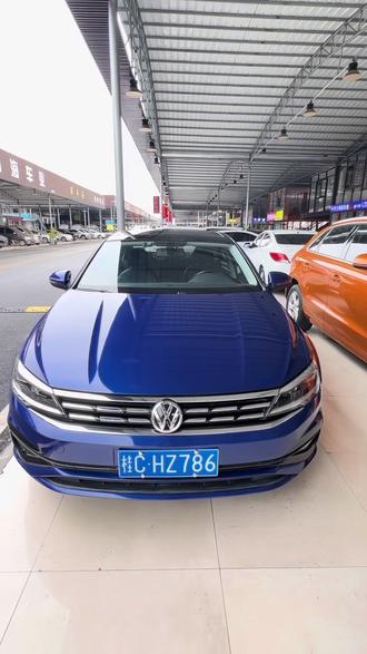 只要凌渡开的帅,没有悲伤只有爱#大众凌渡 #桂林 #二手车值不值得购买