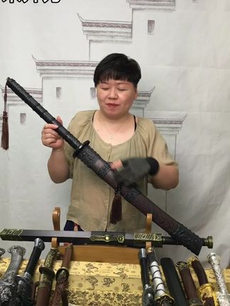 #牛尾刀冷兵器#男人的玩具#工艺品@DOU+上热门