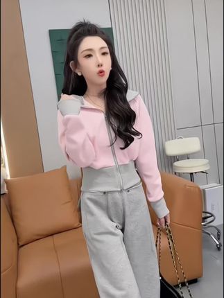 #高级感穿搭 #显瘦减龄穿搭 #气质穿搭 #时尚套装