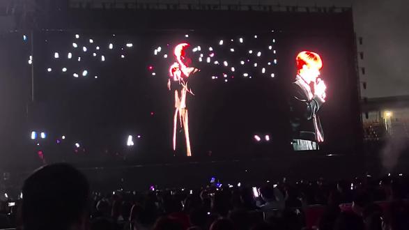 李荣浩演唱会现场,被玉环特产美食惊到了!#演唱会 #演唱会现场 #李荣浩 #李荣浩演唱会 #玉环文旦