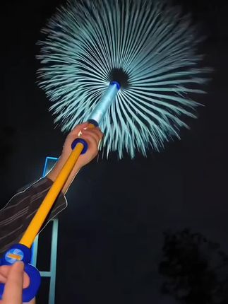 【5·9/2个】烟花抽拉式水枪氛围感拍照道具玩具情侣路灯下浪漫喷水#水枪 #网红玩具 #不一样的烟火
