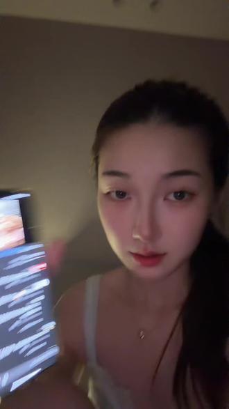 天天网上的破梗烂梗有时候真的不是幽默 别看见啥就学啥了行吗!!!保持点自己的思维和主体性行吗互联网的兄弟姐妹们