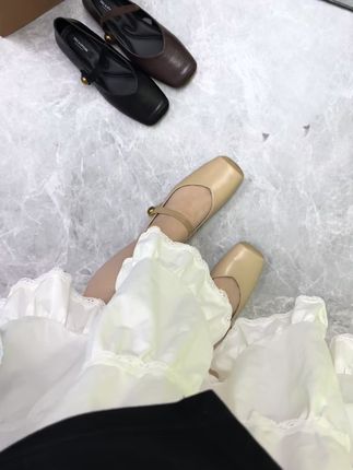 秋季玛丽珍平底单鞋 #脚宽脚胖都可以 #软底软面穿上超舒服 #哎呦喂你鞋真好看 #加宽加肥大码女鞋 #大码女鞋40一43码