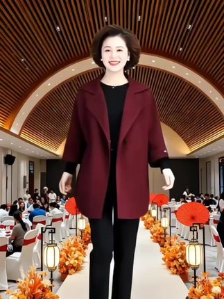 罗蒙妈妈春秋呢子外套风衣气质高贵中老年针织双面呢大衣服#优雅气质 #外套 #大衣 #婚礼妈妈礼服 #洋气减龄 @巨量千川