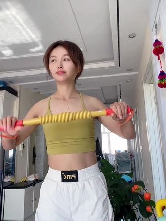 告别“软妹臂”,轻松拎包、开瓶盖,日常力气值直接拉满,生活更省心!#臂力棒 #好身材练起来 #运动 #练手臂 #你的坚持终将美好