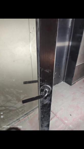 #智能指纹锁 开孔安装断桥铝璃门锁