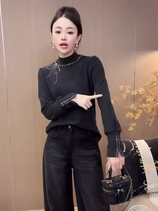 【7195】新品双面慕斯双面绒保暖烫钻上衣#女装 #简约大气