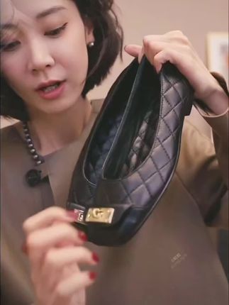 CHENSMCHEN 法式小香风金扣菱格舒适软底单鞋#羊皮鞋 #好穿不累脚 #谁穿谁好看 #穿出高级感 #软底软面穿上超舒服