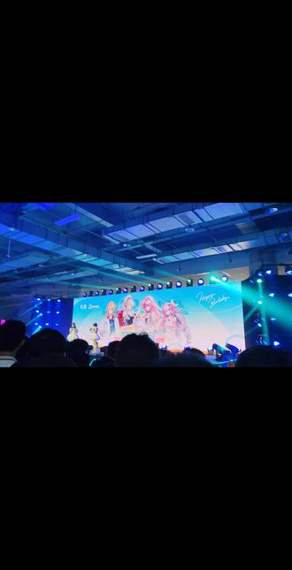 现场氛围#鸣潮 #鸣潮二周年潮声庆典