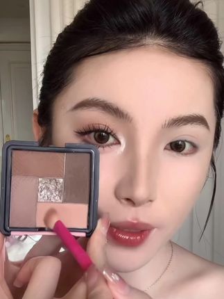 大牌平替~整盘低饱和的颜色,高级又耐看,一盘就能搞定你的全妆!#神仙眼影盘 #眼影教程 #消肿眼妆 #平价彩妆 #美出高级感