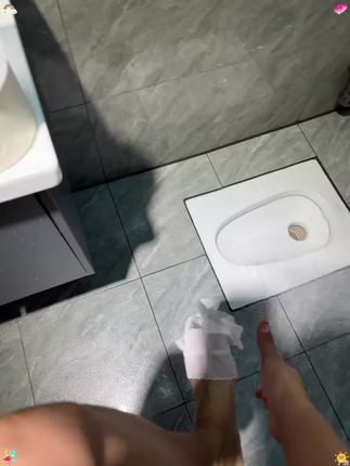 累一天回来真的懒的洗内裤,这个迷你洗衣杯真的帮大忙了!关键比手洗干净多了!#洗衣杯 #迷你洗衣机 #洗内裤 #懒人必备