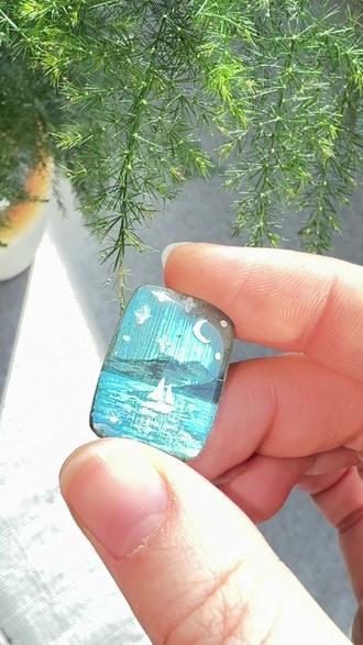 星浪幻屿✨
拉长石手绘#diy手工制作 #原创 #原创视频 #美爆了 #拉长石