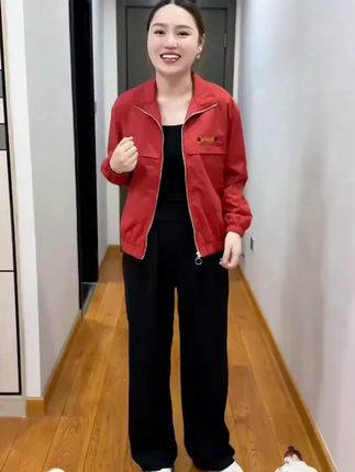 鑫奇语2025春秋新品宽松夹克百搭短外套有里布女士上衣夹克女潮#女士夹克 #外套 #女士外套 #秋冬外套 #宽松夹克