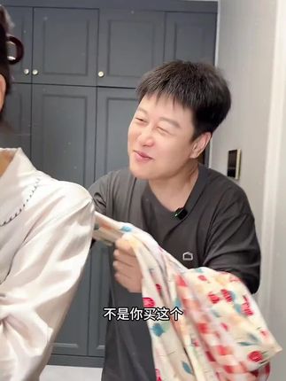 空调房里盖上这个棉绸毯子,跟个小冰皮似的#床上用品好物推荐 #盖毯 #空调毯 #人造棉盖毯