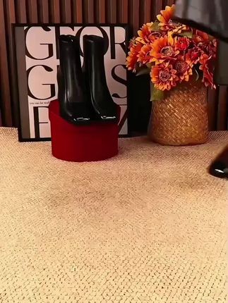 欧美风金属方头时尚短靴女2025新款复古简约后拉链粗跟时装马丁靴#爆款热卖中谁穿谁好看 #好看的衣服都在这里