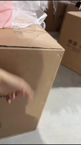 送妈妈送爱人!199朵玫瑰成品顺丰直达