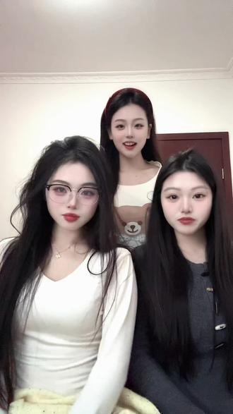 嗯嗯嗯嗯嗯~#撒娇舞 #overdrive手势舞