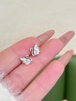 耳饰 满钻超仙天鹅耳钉女精致小巧高级感气质百搭耳饰礼物 #首饰分享 #耳钉 #耳钉耳环推荐 #平价又高级的饰品分享 #小天鹅耳钉