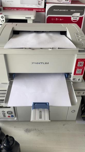 不知道买什么打印机,就买这款,不会错!还有 打印机不用的时候,不用关机,更不用拔掉电源,要不然不能远程打印,停止打印后1分钟后,打印机会进入休眠模式,这个模式不会对打印机有影响,也不浪费电#打印机 #奔图打印机 #打印机耗材 #科普冷知识 #一般人不告诉他