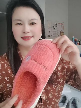 3.99的棉拖鞋,喜欢的带上一单,收到货一定是让你惊艳的