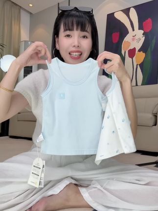 宝宝的贴身衣物还得是#童泰 啊,品质真的没得挑,软软糯糯的,宝宝穿上特别舒服#宝宝背心 #宝宝衣服