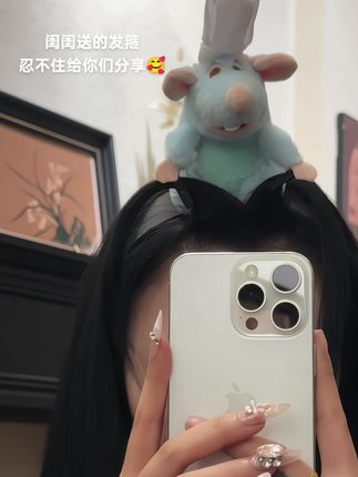 好朋友送的发箍 真的好神金 真的好喜欢#爱了爱了 #发箍#抽象