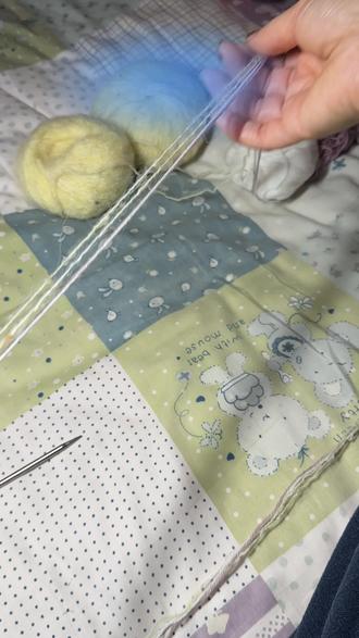 三国万里子 郁金香🌷毛球帽 教程|❸
#钩织 #手工diy #手工毛线编织 #编织围巾 #帽子编织