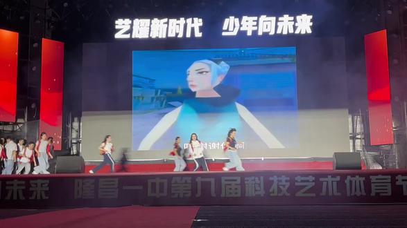 一股强劲的音乐来袭#大东北 #江南style #文艺汇演 #高中