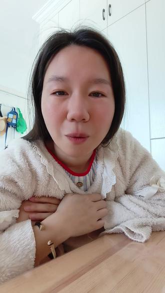 短剧也有拍的特别细腻的!!!#败犬与天鹅颈 #张翅 #至春禾 #短剧推荐 #短剧新番计划 @DOU+小助手 @抖音作者助手