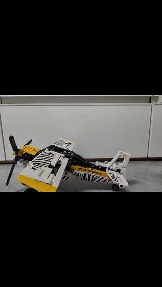 42198#乐高 丛林飞机你感觉值不值呢?