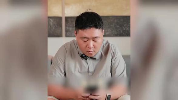 郝劭文首回应举家搬回台湾定居,靠直播带货财富自由,曾被曝月销7000万