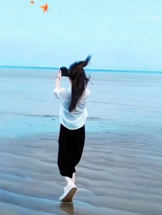 气质衬衫吊带裙套装琥珀流光风外套太适合秋天了早秋秀场抄作业告别路人感#全抖音都在仿热巴琥珀系造型#徐璐琥珀系亮片裙贵气满满#跟着Winter学少女感老钱风
