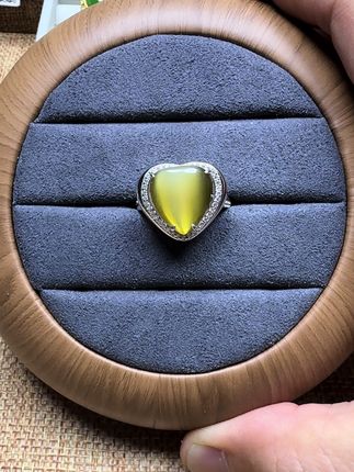 碧玉黄金猫眼戒指925银镶款式 #碧玉猫眼 #碧玉黄金猫 #猫眼戒指 #玉石魅力