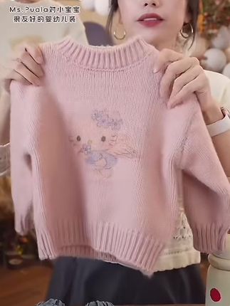 软软糯糯的小毛衣#高品质童装 #人类幼崽的户外欧若风穿搭
