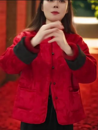 新中式盘扣喜婆婆双面穿拜年服外套#时尚拜年服 #新中式拜年服 #双面穿拜年服 #拜年服外套 #洋气减龄