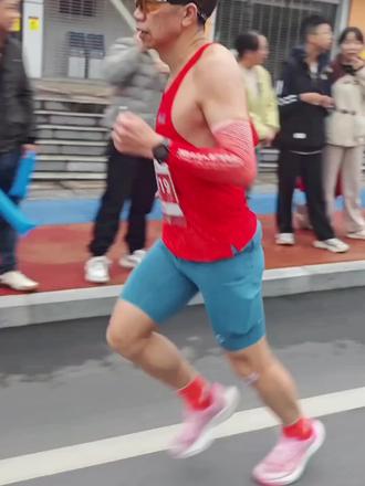 #创作灵感 广安马拉松明年见!