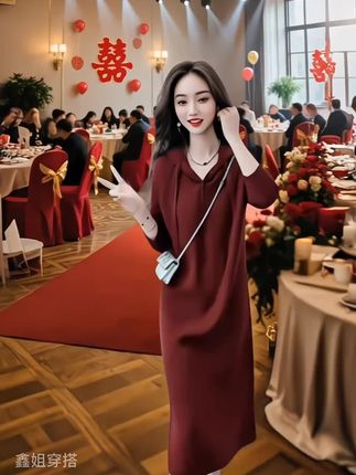 秋冬紫色新款针织连衣裙