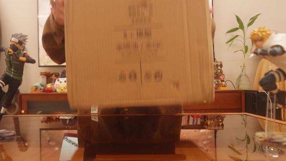 花128买不明协会的火影佩恩值吗? 这次终于蹲到了一批祖国版质量较高的佩恩
这么多的火影手办里,一到佩恩的角色基本都做得拉胯
唯独这一款,面雕的感觉深得我心
就是身体部分经不起细看~
#火影忍者 #晓组织 #佩恩 #长门 #火影