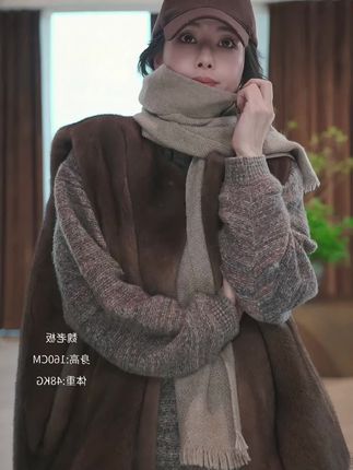 W.Diva【隅光】100羊绒席纹编织围巾百搭休闲纯色针织围巾#潮流时尚穿搭 #围巾穿出时尚范 #山羊绒围巾 #潮流时尚穿搭 #围巾系法